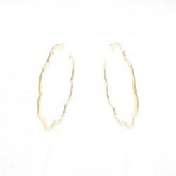 Bông tai lớn bộ sưu tập Camellia của Chanel