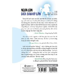 Ngựa Lùn Giữa Đàn Kỳ Lân - Sahil Lavingia 136905