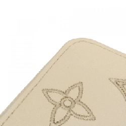 Ví Zippy Louis Vuitton Monogram LV Broderie Anglaise M82471 621474