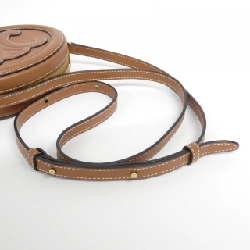 Túi đeo chéo hình oval Celine 10I703DPQ 612638