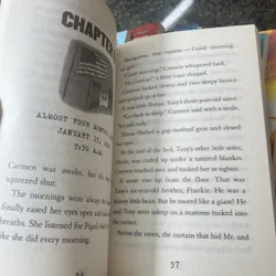 I survived 19 books Lauren Tarshis 674048