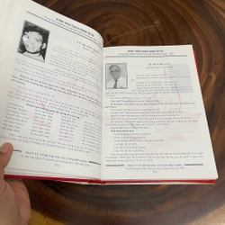 II Tựa sách: Khắc Hoạ Chân Dung Tử Tù - Thiên Vũ & Võ Huy Quang - 2001 457565