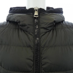 Áo khoác lông vũ MONCLER 642073