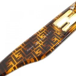 【Sản phẩm mới】Kính râm Fendi FE40147F 626226