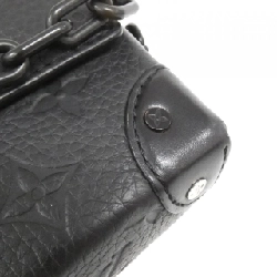 Túi đeo vai Louis Vuitton Trillon Monogram Steamer Wearable Wallet M81746 612178