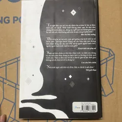 Thiên tài bên trái, kẻ điên bên phải 572652