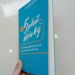 5 phút diệu kỳ - 31 phương pháp trị liệu tâm lý giúp ngăn ngừa trầm cảm 📚 734679