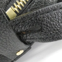 Túi xách vai Louis Vuitton Monogram Empreinte Boîte Chapeau Souple MM M45649 613895