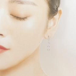 K18WG Bông tai - Hàng hiệu Authentic 868237