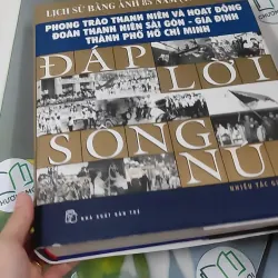 [MIỄN PHÍ BỌC SÁCH] Đáp Lời Sông Núi - Nhiều Tác Gỉa 990434