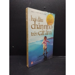 (TẶNG BOOKMARK) Hai dấu chân nhỏ trên cát ẩm mới 70% ố vàng RBK2602