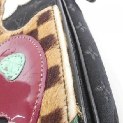 Túi xách vai Louis Vuitton Cont de Fe Musette M92273 611000