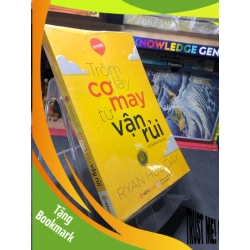 (TẶNG BOOKMARK) Trộm lấy cơ may từ vận rủi 2016 mới 85% bẩn nhẹ bụng sách bị ngược trang 223-232 Ryan Holiday RBK0207 KỸ NĂNG
