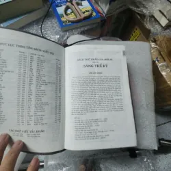 Kinh thánh cựu ước và tân ước bản truyền thống hiệu đính 2011 1001384