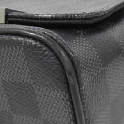 Túi đeo vai Louis Vuitton Damier Graphite District PM N41028 - Hàng hiệu Chính hãng 776501