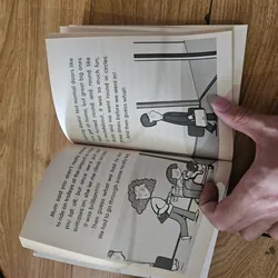 Daisy and the trouble with kittens 
 739469