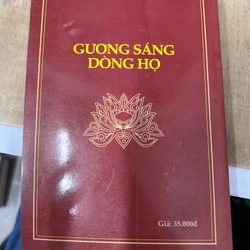 Gương sáng dòng họ 307359