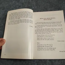 TRĂNG SÁNG TRONG THƠ BÁC TRONG TÊN BÁC 697790