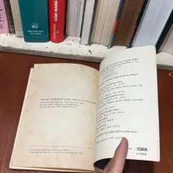 II Sách Kinh Tế: Hoạt Động Thương Mại Và Hợp Đồng Mua Bán Quốc Tế - 1990 764288