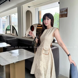 Đầm xoè phối viền hở lưng 305688