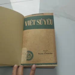 Việt Sử Yếu- in 1971