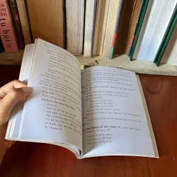 II Văn Khấn Cổ Truyền: Phong Tục Cúng Tế Và Bài Khấn - Lê Mai (Biên Soạn) 576519