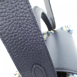 Túi Louis Vuitton Capucines MM M22220 616545