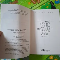 Trưởng Thành Sau Ngàn Lần Tranh Đấu 1021030