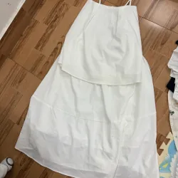 Set váy trắng đi biển