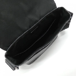 Túi đeo vai Louis Vuitton Damier Graphite District PM N41028 613271