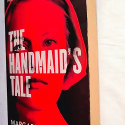 The Handmaid's Tale
Sách - Margaret Atwood
 747789