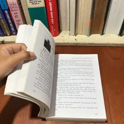 Chữ Ký Tác Giả - Thành Phố Cổ Hội An_Đất Và Người - Hoàng Hương Việt, Trương Duy Hy - 2014 746049