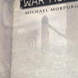 Ngoại văn cũ về động vật - Ngựa Chiến WAR HORSE - Michael Morpurgo (tác giả đạt giải) 496150