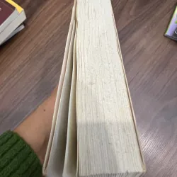 ĐỪNG CHẠY THEO SỐ ĐÔNG - mới 90% 717987