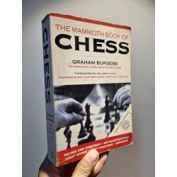 THE MAMMOTH BOOK OF CHESS - Graham Burgess 223294