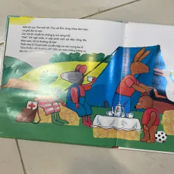 Ếch con đi cắm trại - hộp háo hức - max velthuijs 1027530