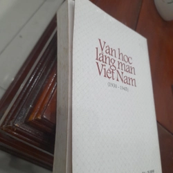 Phan Cự Đệ - VĂN HỌC LÃNG MẠN VIỆT NAM (1930-1945) 464472