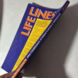 Pre-itermediate student’s book & workbook 796257