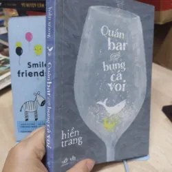 Sách: Quán bar trong bụng cá voi - TG: Hiền Trang (B3) 993412