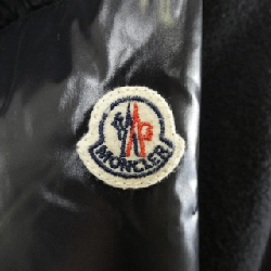 Moncler MONCLER 20930081885 A0064 Áo khoác lông - Hàng hiệu Chính hãng 821907