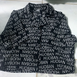 Áo crop top 20k / sz M  337670