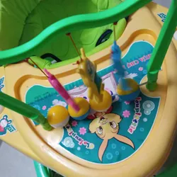 Xe tập đi kiểu truyền thống 597848