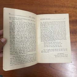 II Sách Lịch Sử: Huế _ Xuân 68 - Thành Uỷ Huế - 1988 475549