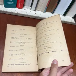 II Sách Xưa: Kĩ Thuật An Toàn Trong Thi Công Xây Dựng - Mai Tây Lộ - 1978 750990