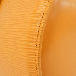 Túi xách Louis Vuitton Epi Sufuro M5222H - Hàng hiệu Chính hãng 803437