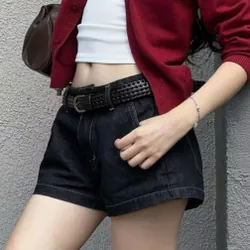 Quần Short ngắn nữ cạp trễ Calem Club chất liệu Jean - Màu xanh than