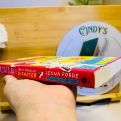 [Sách tiếng Anh 2hand] Like new 90% -Milly McCarthy and the Irish Dancing Disaster 701656