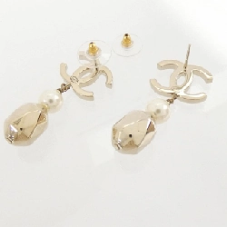 Bông tai Chanel 626324