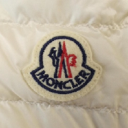 Áo khoác lông vũ MONCLER 637174