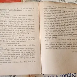 Tiểu thuyết THÔN VEN ĐƯỜNG - Tác giả: Xuân Thiều (1973) 726050